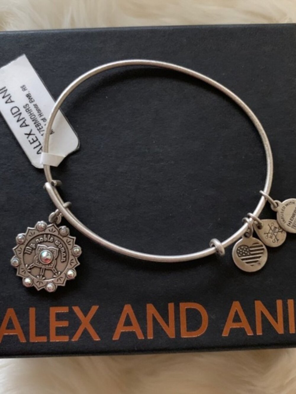 💞 NWT ALEX AND ANI - Maid of Honor Charm Bangle 742
